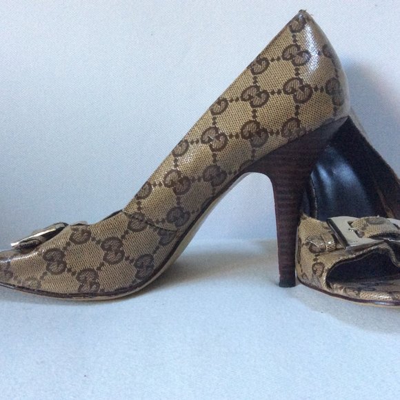 🌟🌸HOST PICK 🌟🌸 GUCCI MONOGRAM VINTAGE PEEP TOE PUMP CLASSIC Size 39/8 - Picture 3 of 6